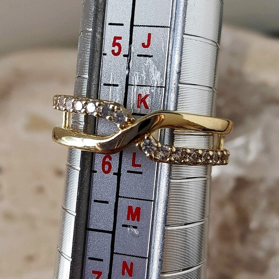 Gold Filled Infinity Crossover Ring Size 5.75