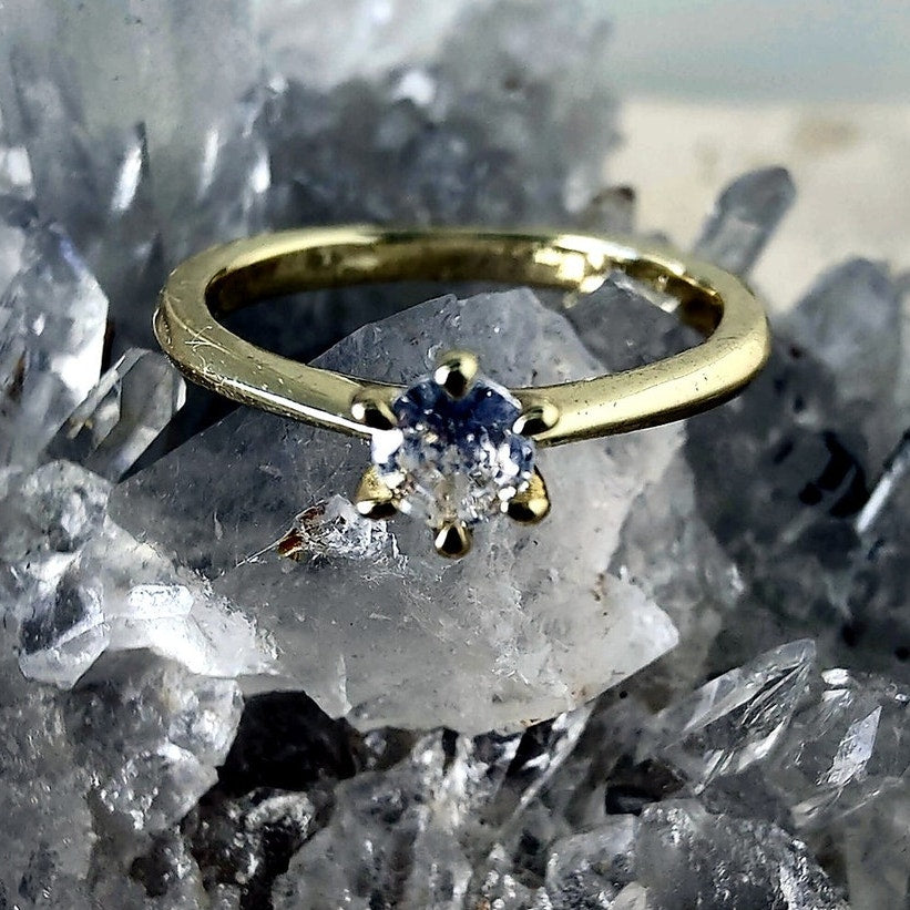 14K Gold Filled Solitaire Ring Size 5.75