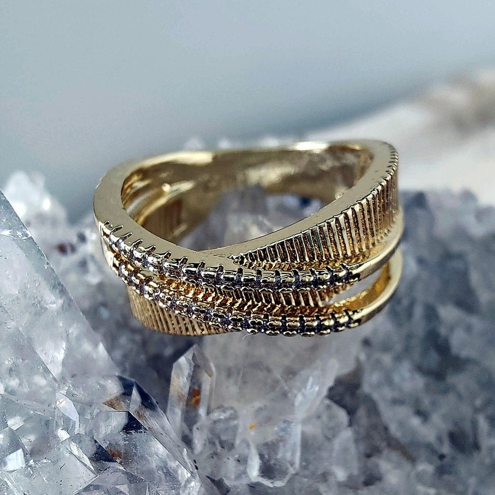 14K Gold Filled Crisscross Statement Ring Size 7